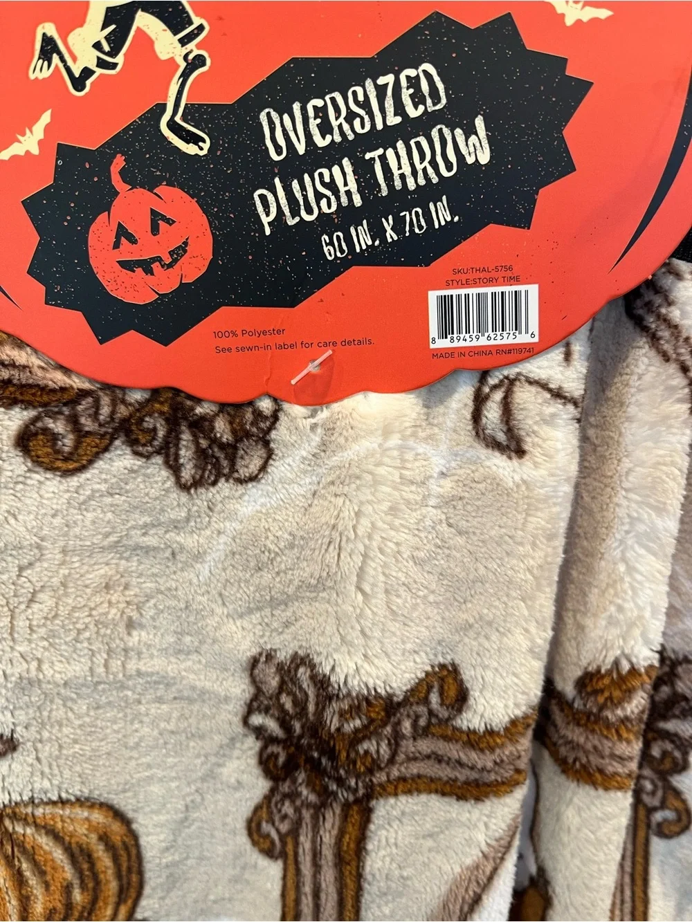 Halloween Pumpkin Reading Book Ghost Plush Throw Blanket - Beige